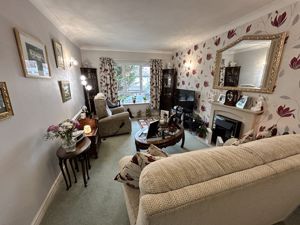 Photo 5- click for photo gallery